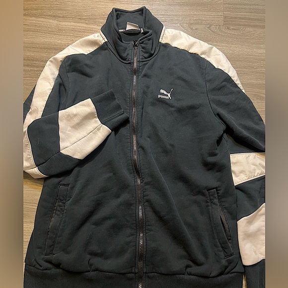 Womans size large sweater - Picture 1 of 2